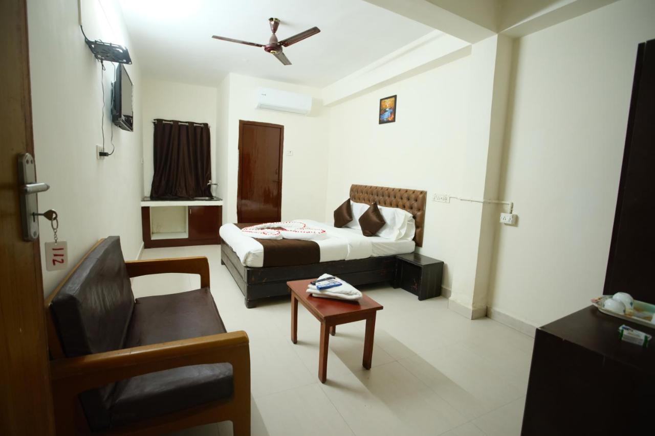 Ganesh Guest House Chennai Dış mekan fotoğraf